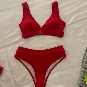 Red bikini SHEIN Size L NEVER WORN